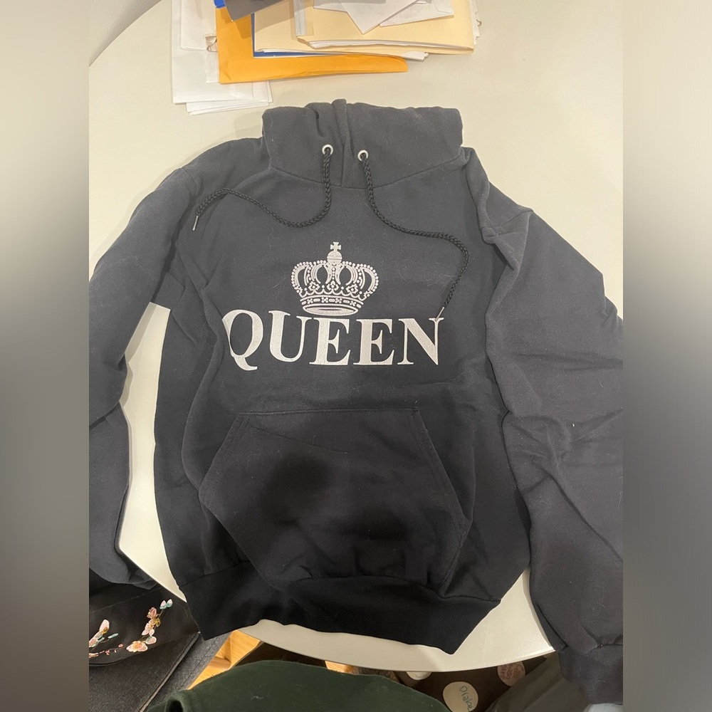 Queen Sweatshirt - Picture 3 of 5